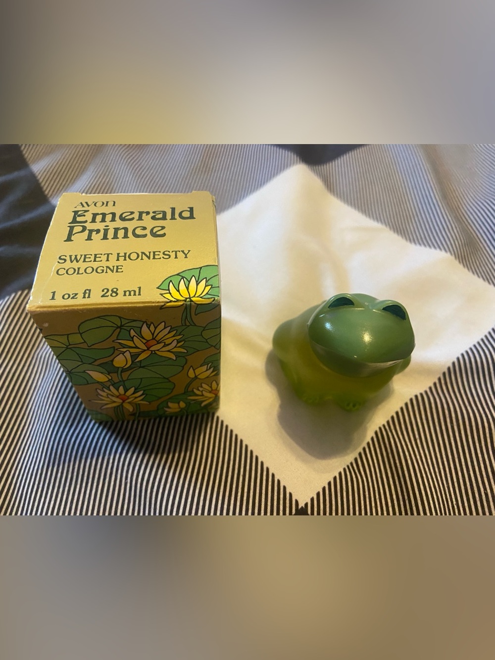 Vintage Avon Emerald Prince Sweet Honesty
Cologne